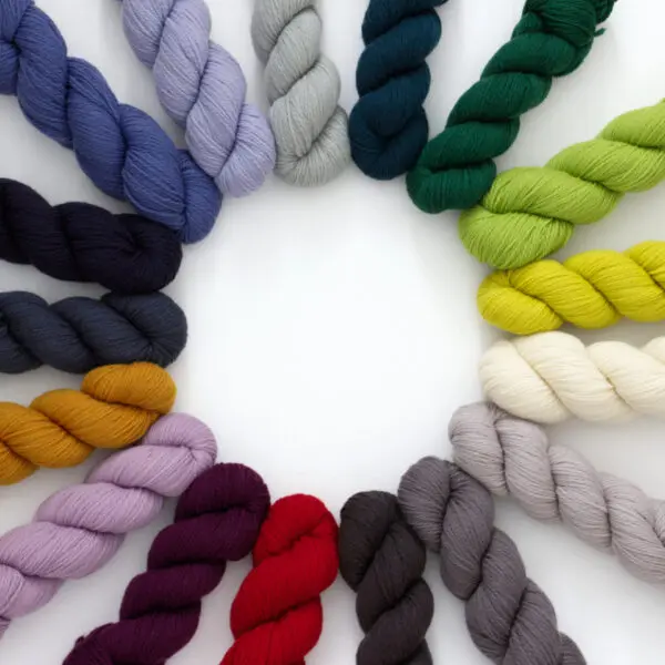 Rosy Green Wool Merino d'Arles
