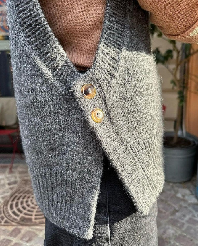 PetiteKnit Lulu Slipover - printed pattern - Image 4