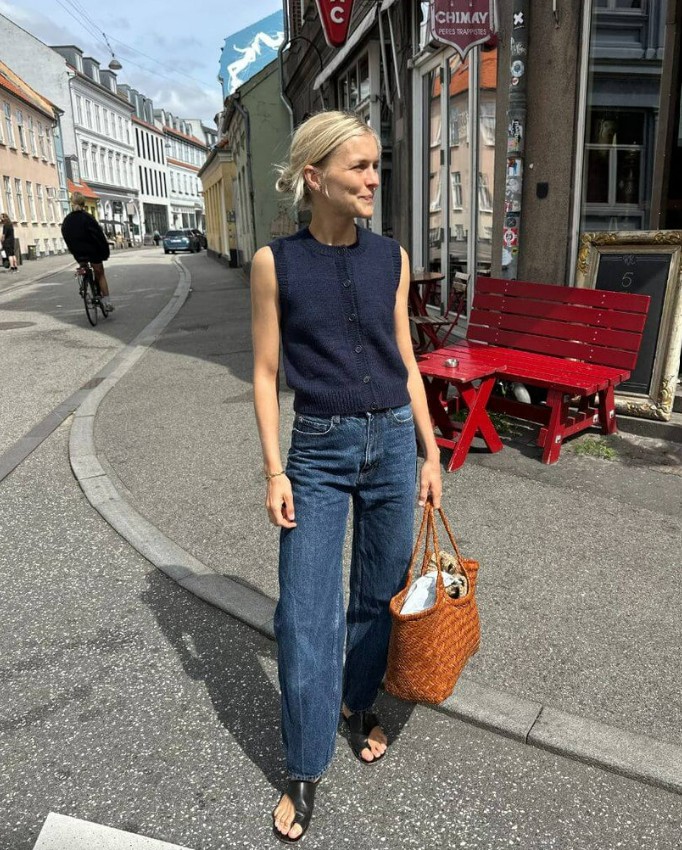 PetiteKnit Maggie Vest - printed pattern - Image 4