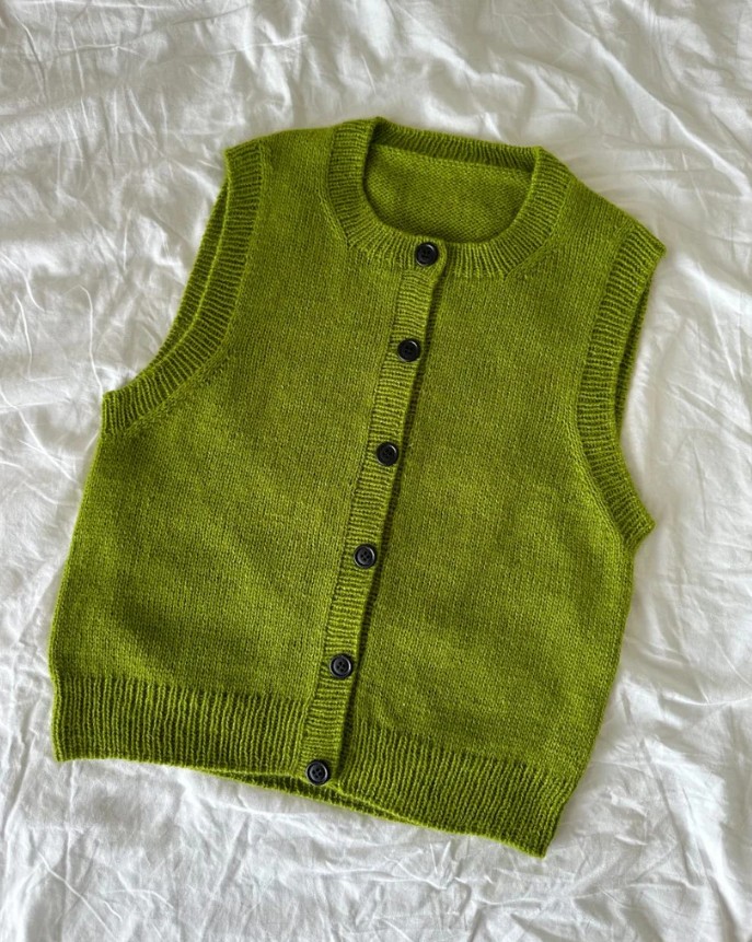 PetiteKnit Maggie Vest - printed pattern - Image 8