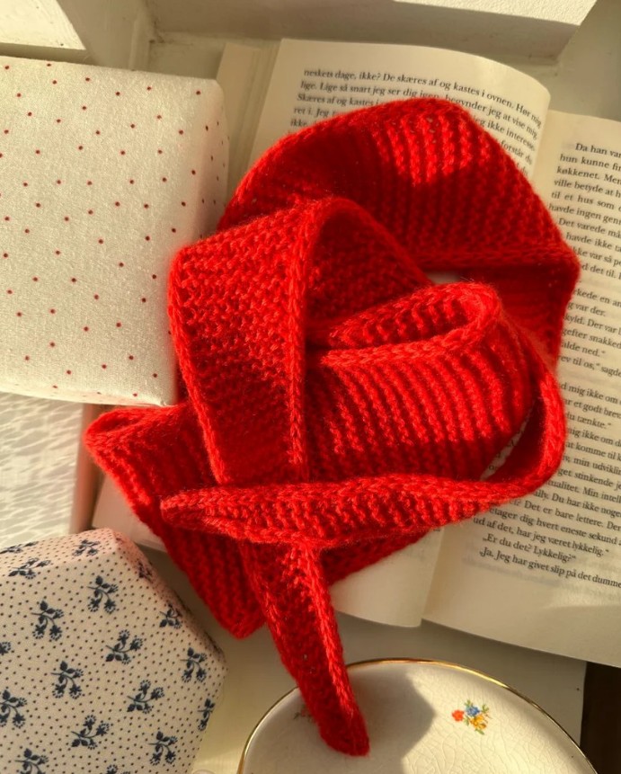 PetiteKnit Sophie Scarf - printed pattern - Image 7