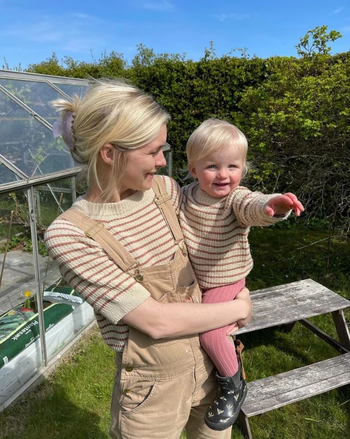 PetiteKnit Friday Tee - printed pattern - Image 3